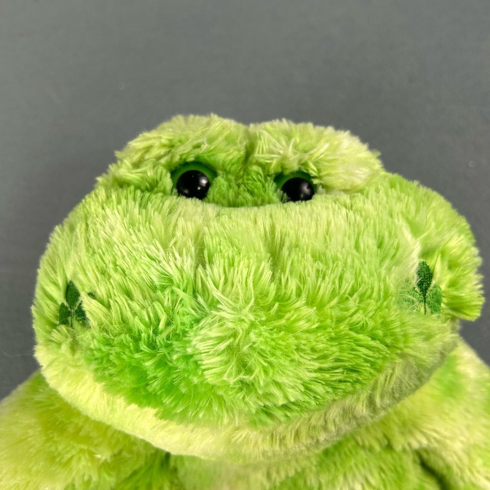 Build-A-Bear St.Patrick's Day Shamrock Frog Green Plush Lucky Clover Collectible - Picture 3 of 7